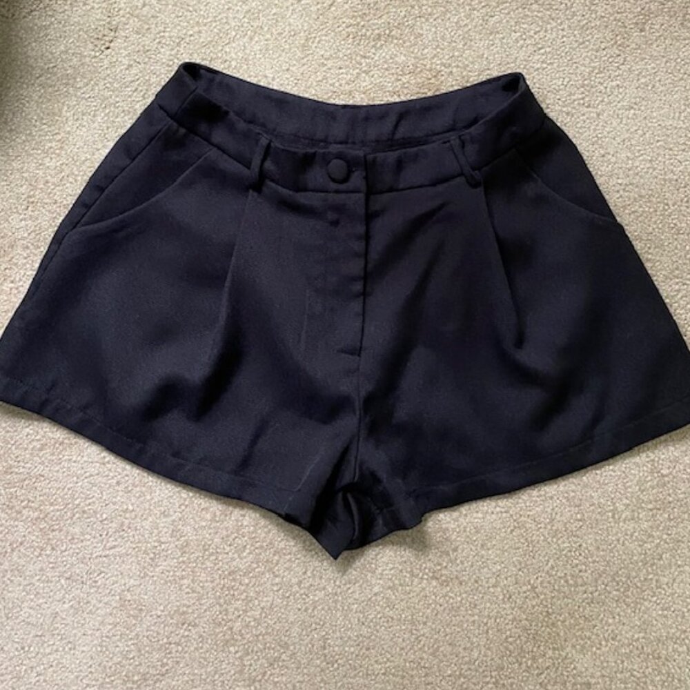 Black shorts Shein